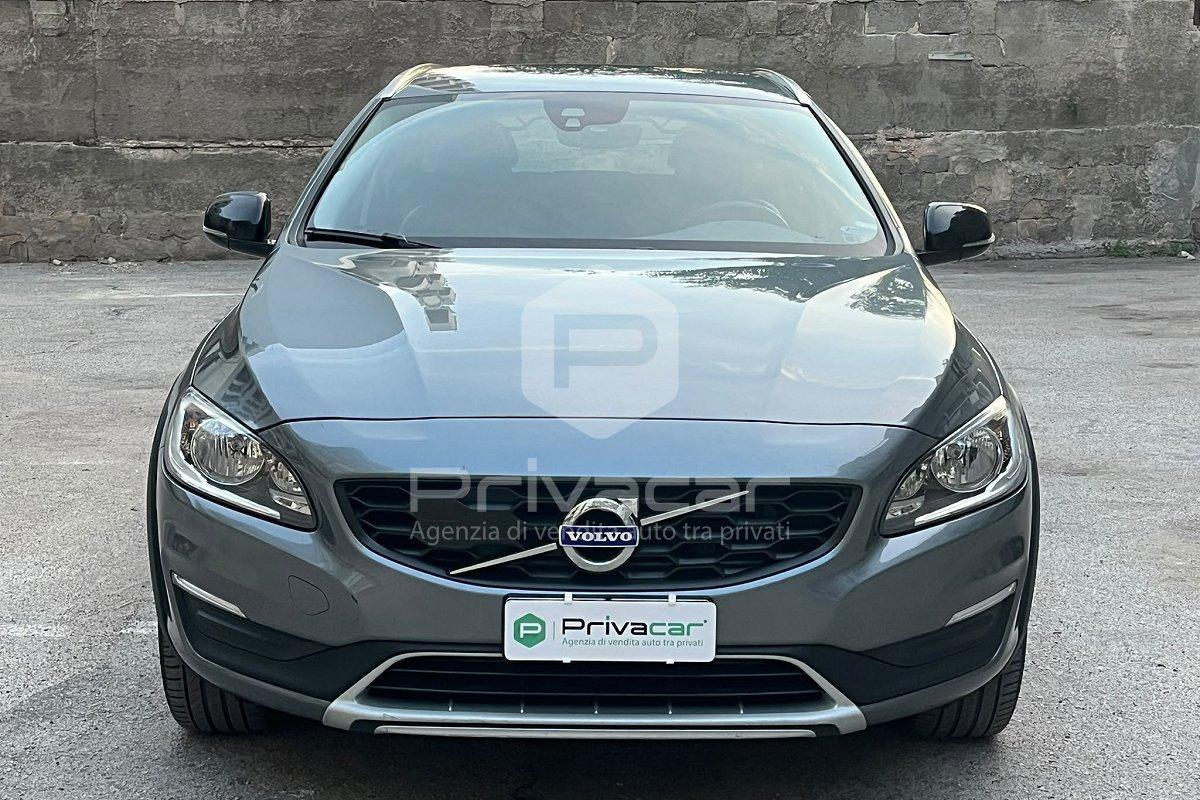 VOLVO V60 Cross Country D3 Geartronic