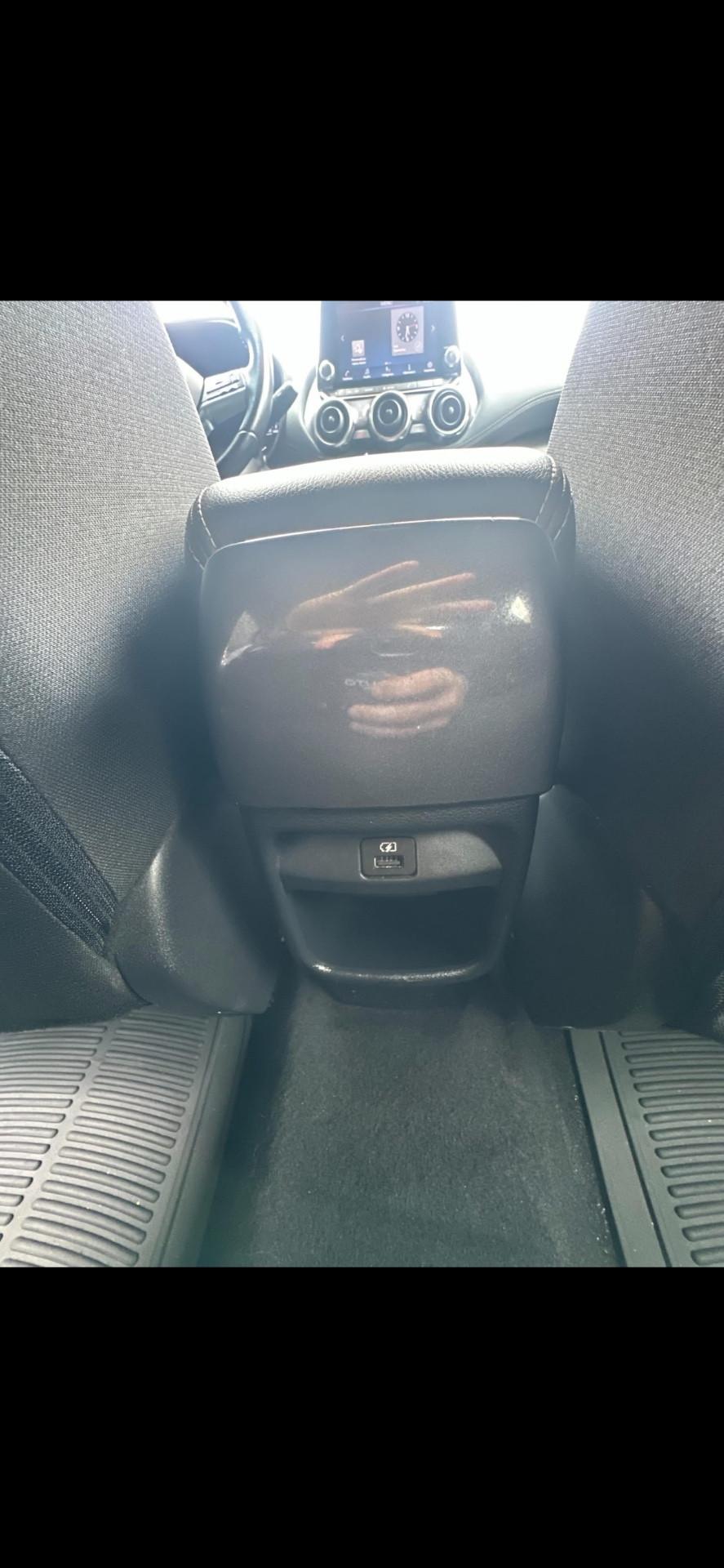 Nissan Juke 1.0 DIG-T 114 CV DCT N-Connecta