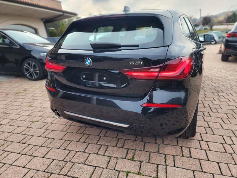 Bmw 118 118i 1.5 benzina 140 CV Luxury