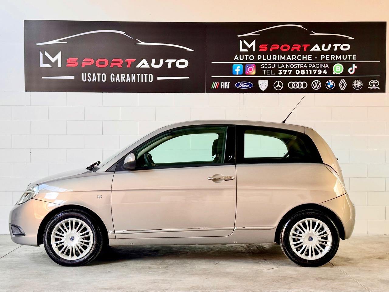 Lancia Ypsilon 1.2 Argento ideale neopatentati