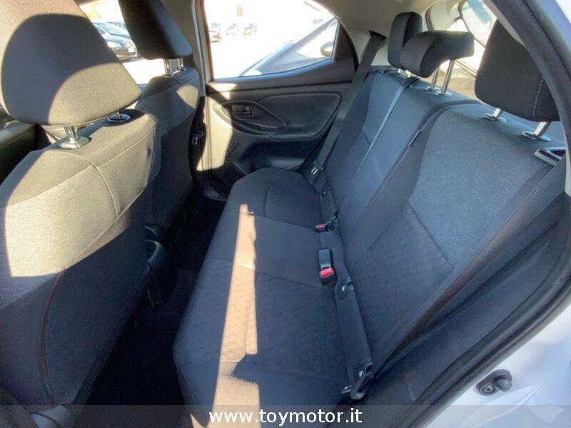 Toyota Yaris 4ª serie 1.0 5 porte Active