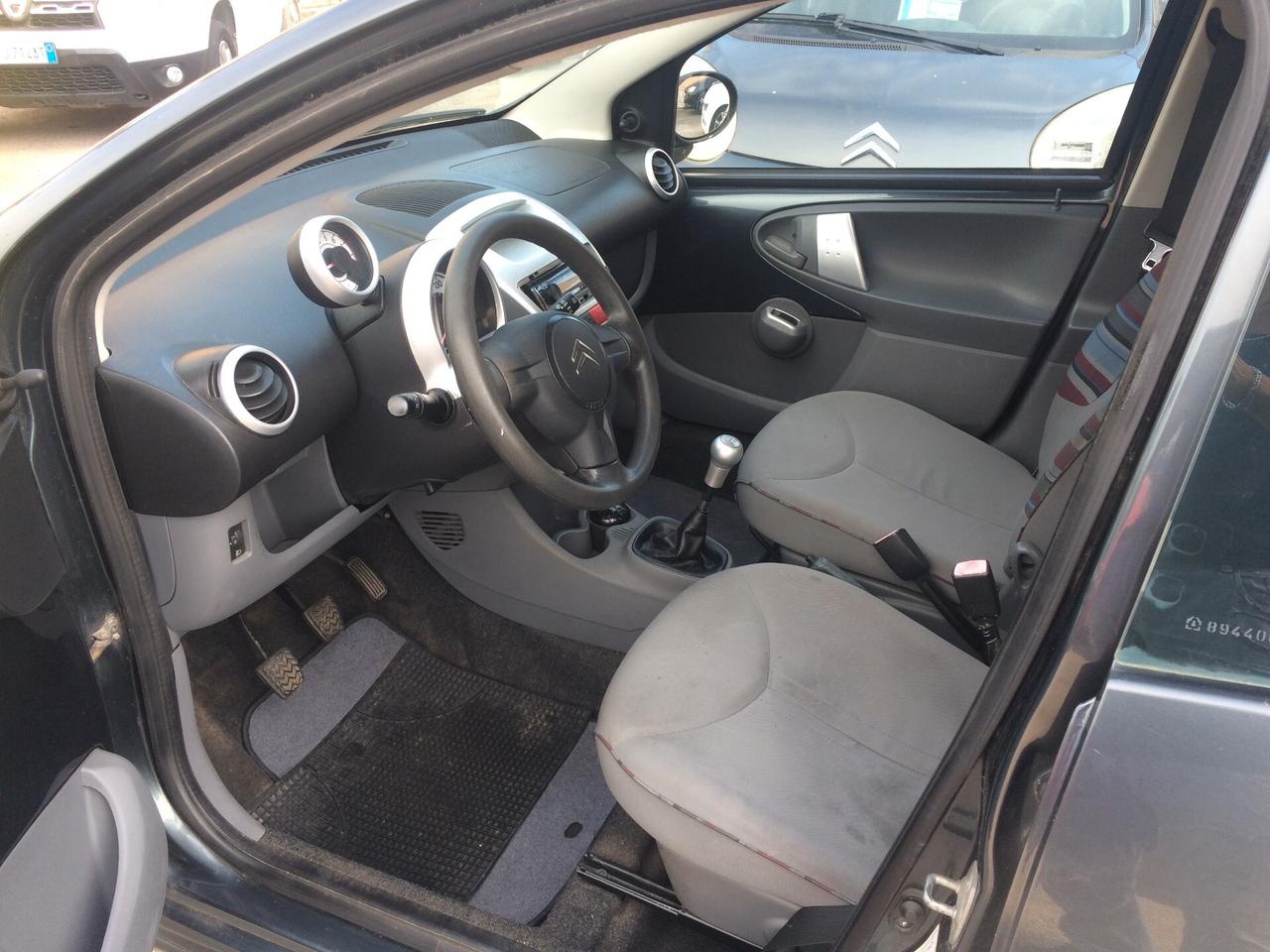 2010 Citroen C1 1.0 5 porte tagliandata per neopatentati!