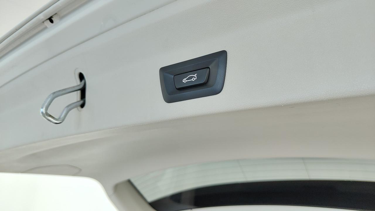 BMW X3 xdrive20d mhev 48V auto