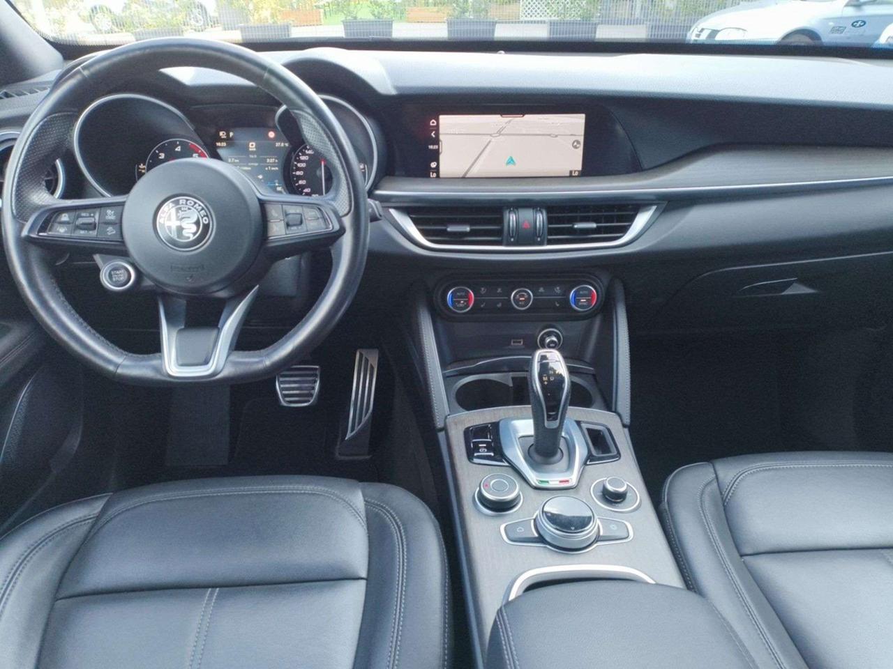 Alfa Romeo Stelvio ALFA ROMEO Stelvio 2.2 Turbodiesel 210 CV AT8 Q4