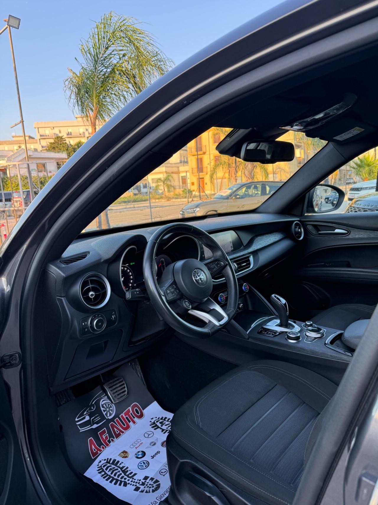 Alfa Romeo Stelvio 2.2 Turbodiesel 210 CV AT8 Q4 Super