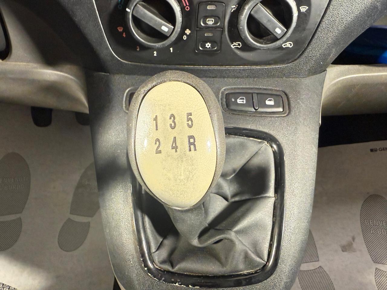 Fiat Idea 1.2 16V BlackLabel