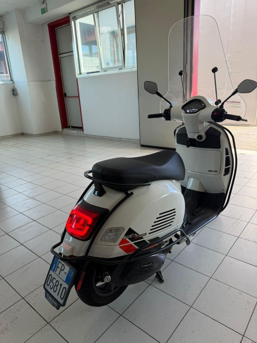 Vespa - GTS 310 - Super