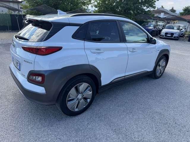 Hyundai KONA EV 64 kWh Exellence +