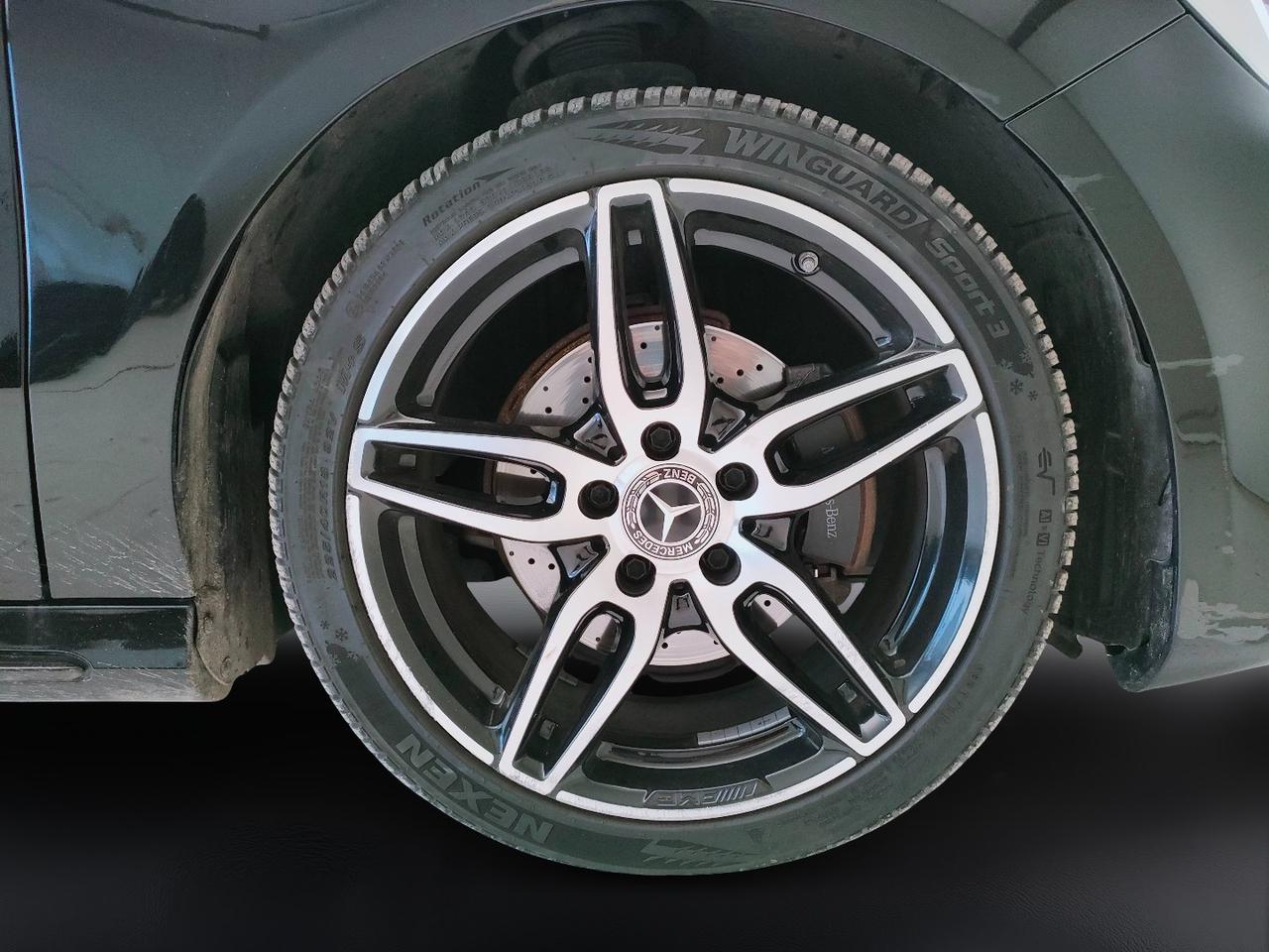 Mercedes-Benz Classe A - W176 - A 180 d Premium my16