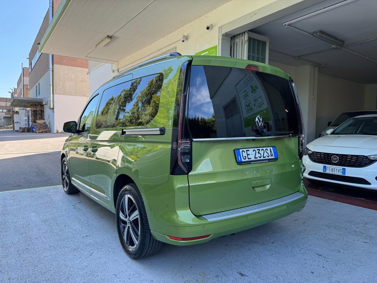 Volkswagen Caddy 1.5 TSI DSG STYLE GARANZIA 24MESI