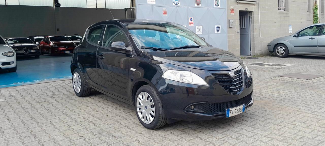 Lancia Ypsilon 1.2 Gold Euro6b NeopatentatiOK