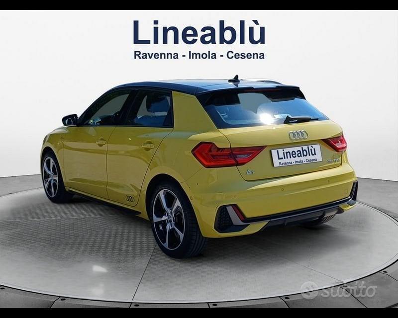Audi A1 2nd serie citycarver 30 TFSI