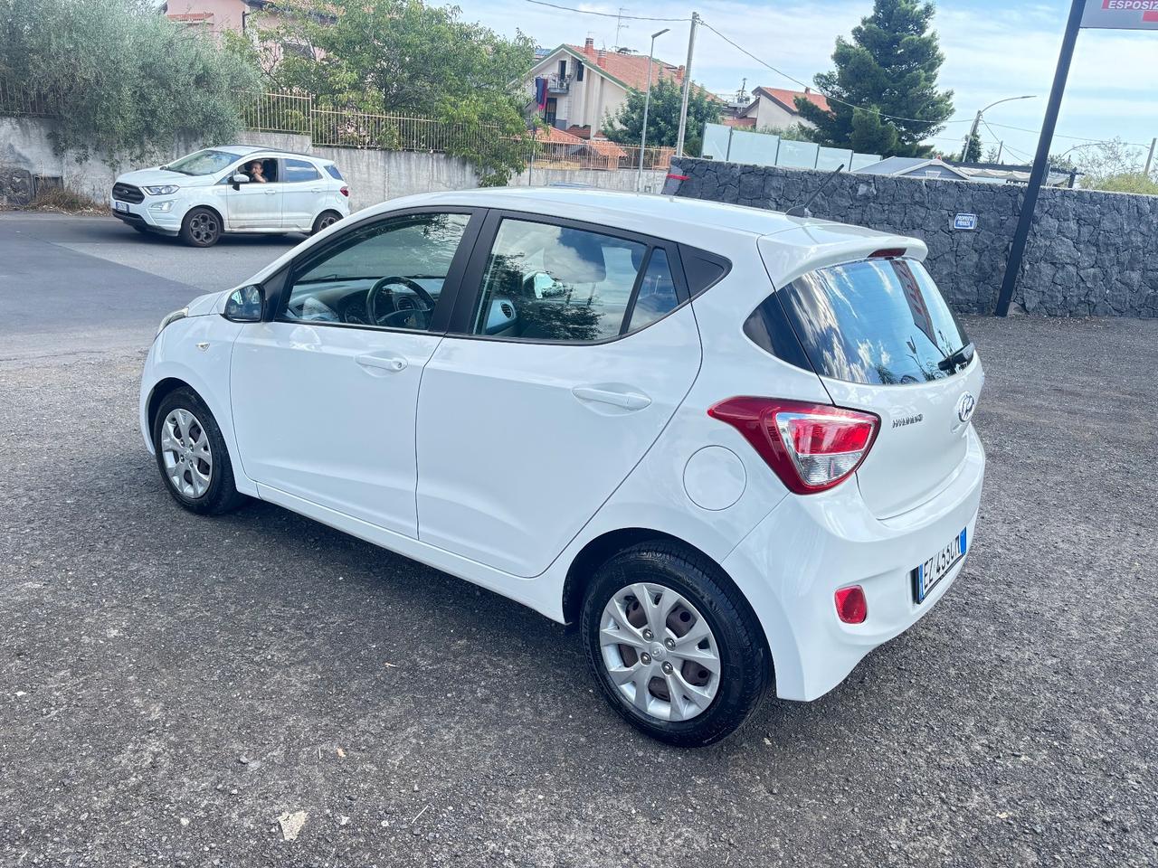 Hyundai i10 1.0 LPGI Econext Sound Edition