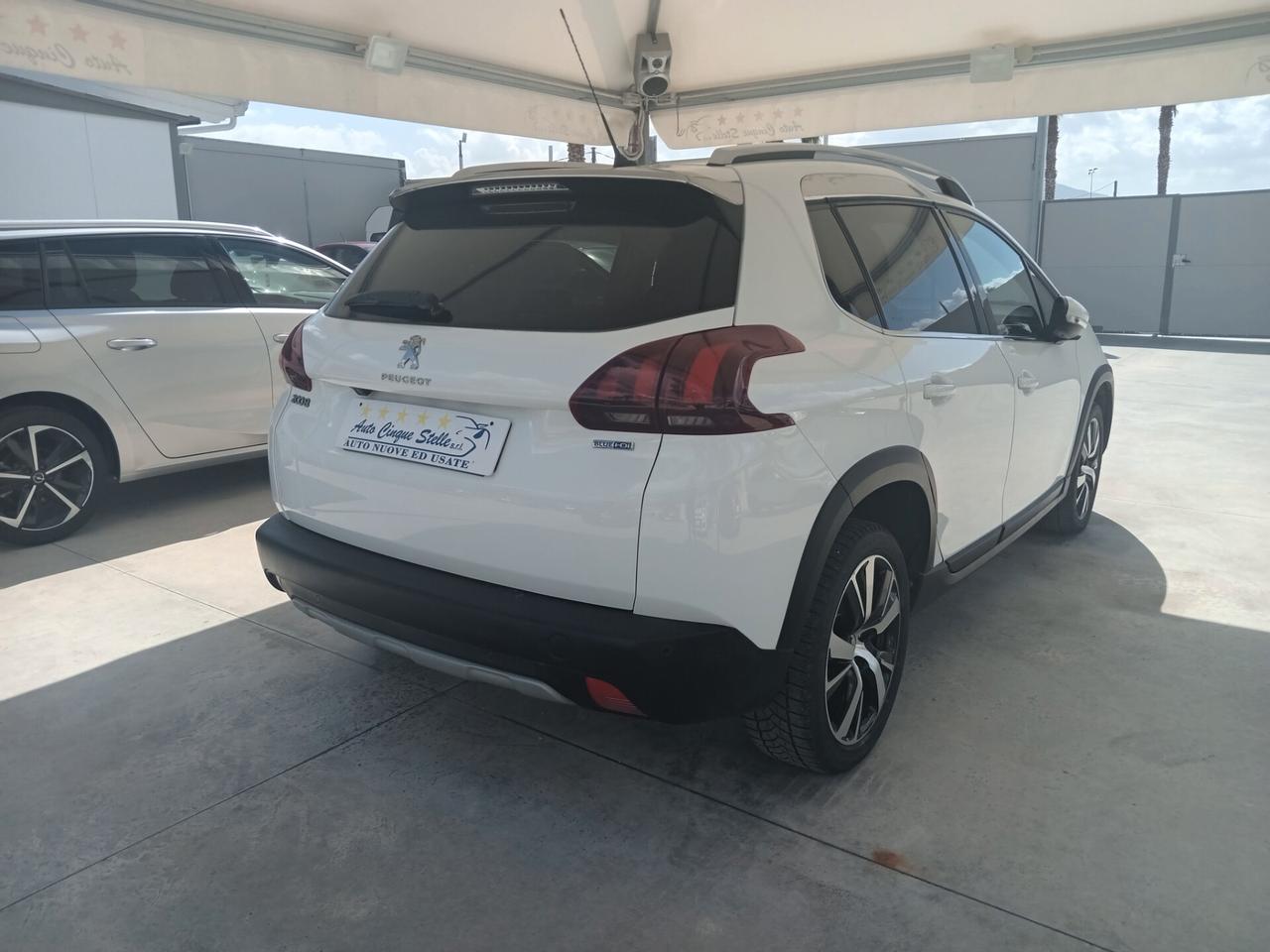 Peugeot 2008 BlueHDi 100 GT LINE PER NEO PATENTATI PERFETTA