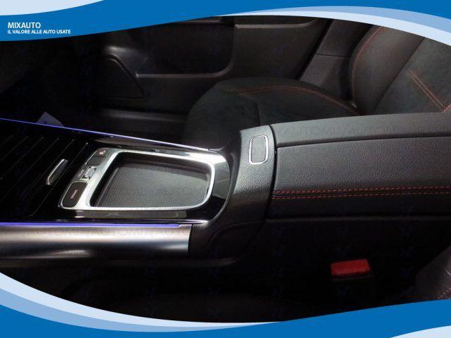 MERCEDES-BENZ GLA 200 D Automatic AMG Line Premium EU6 KM Ø