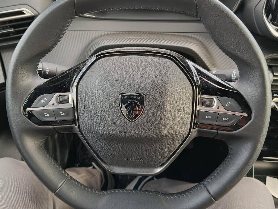 PEUGEOT 2008 1.2 Puretech 130cv S&S ALLURE