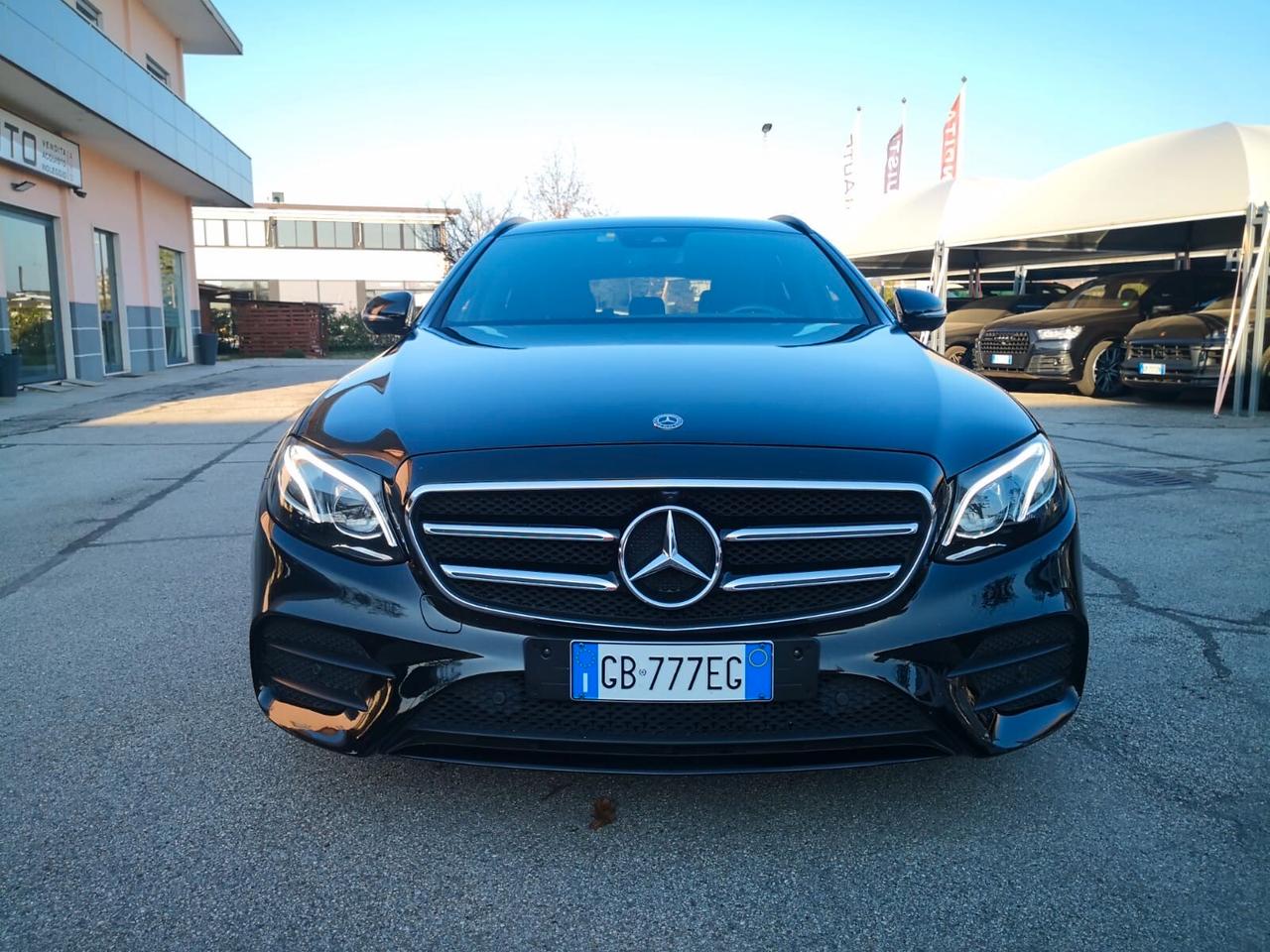 Mercedes-benz E 220 d S.W. 4Matic Auto Premium AMG ***TAGLIANDI MERCEDES***