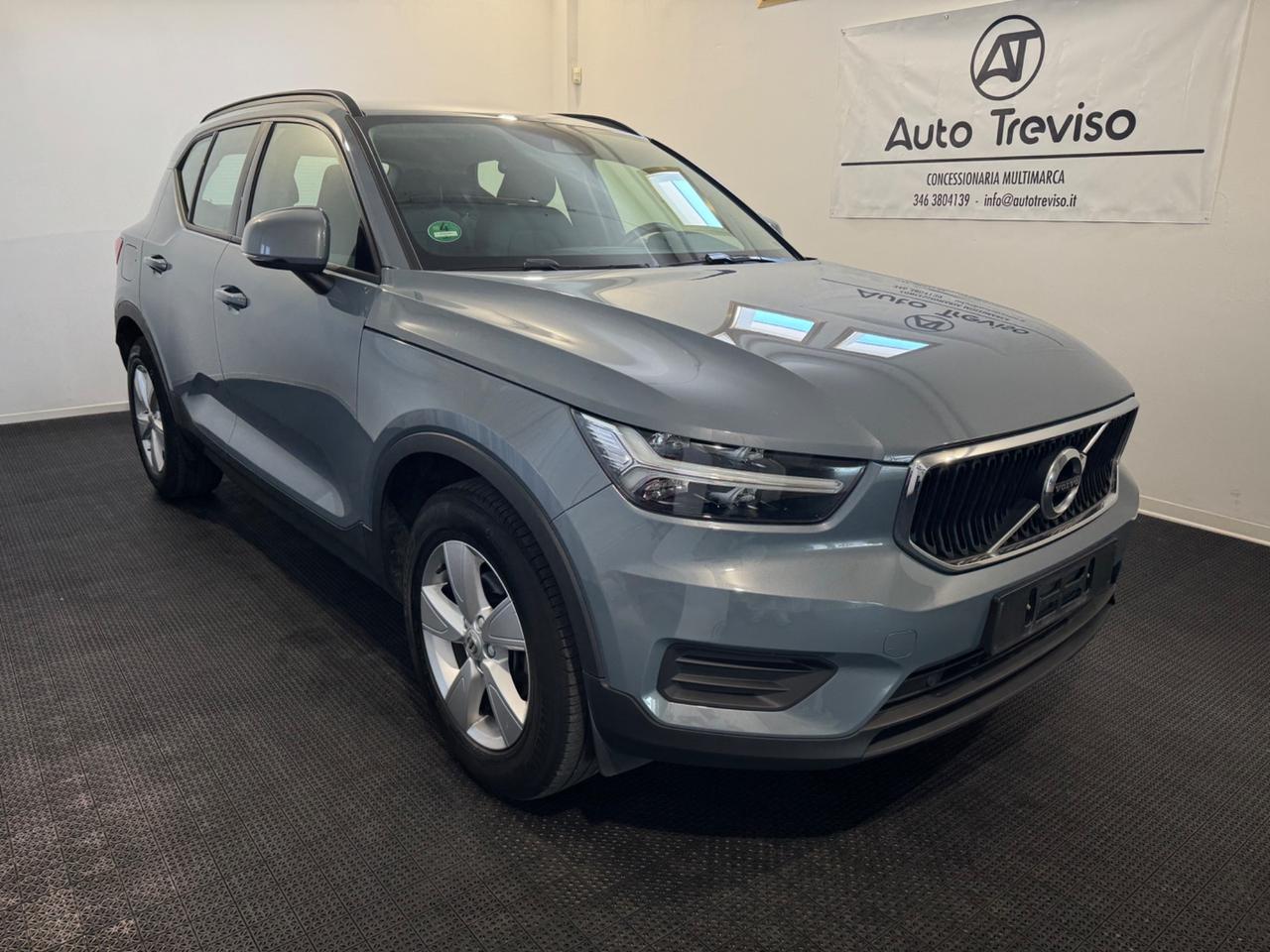 Volvo XC40 D3 Momentum Core