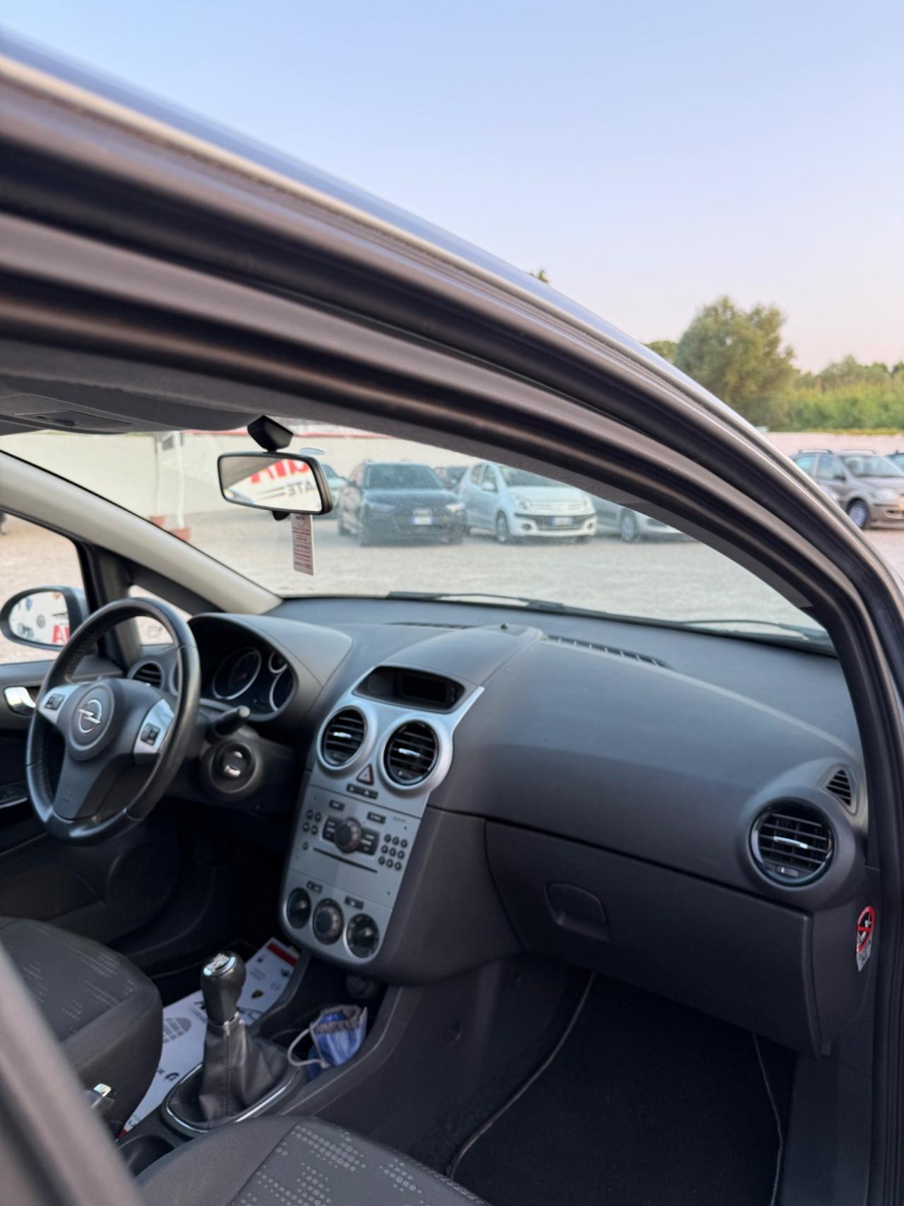 Opel Corsa 1.2 85CV 5 porte GPL-TECH Club