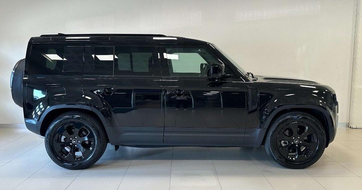 Land Rover Defender 110 3.0D I6 250 CV AWD Auto X-Dynamic NOLEGGIO 12 MESI