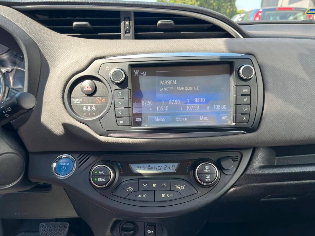 Toyota Yaris 1.5h Active 5p my16