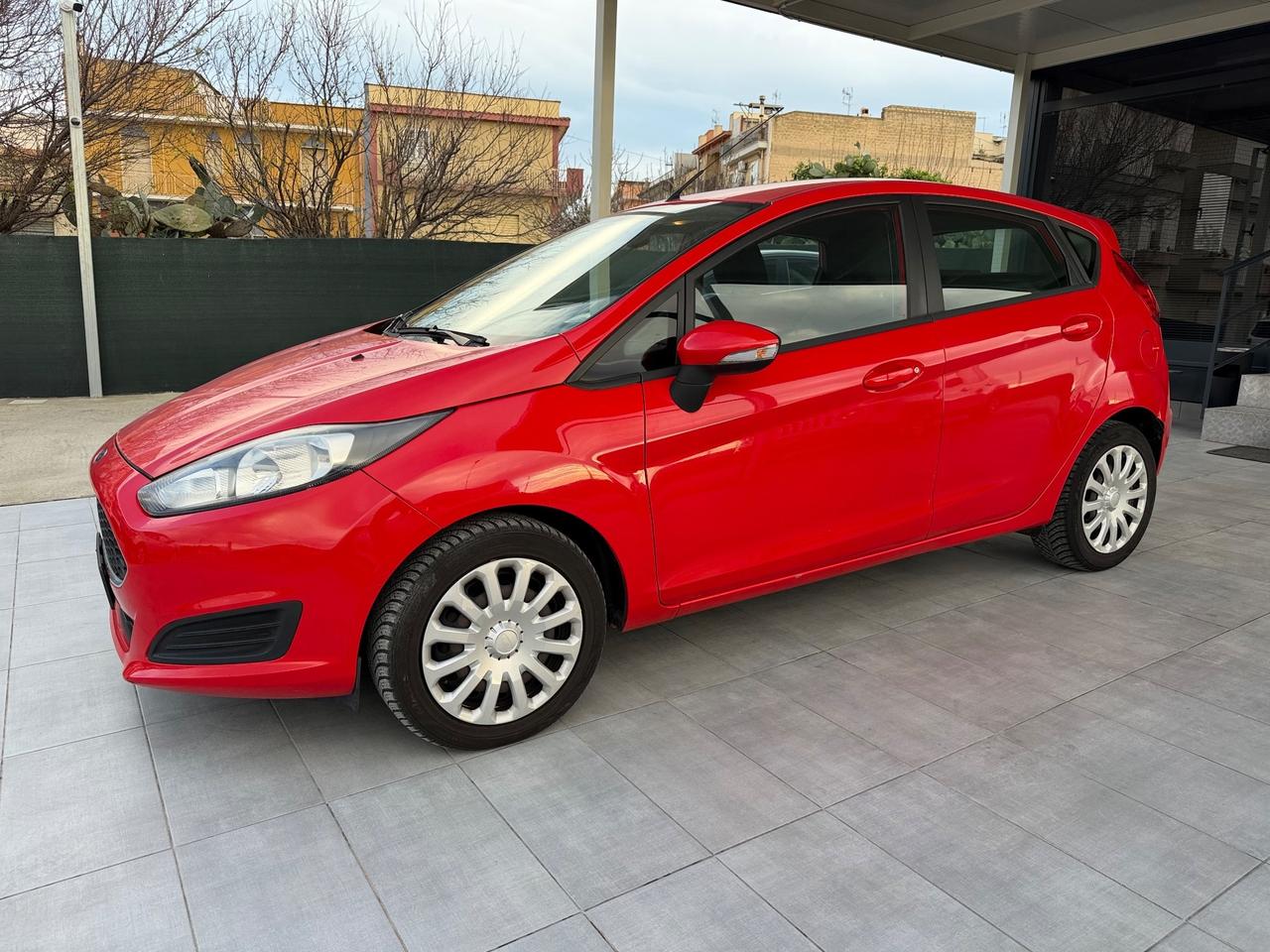 Ford Fiesta 1.5 TDCi 75CV 5 porte Business