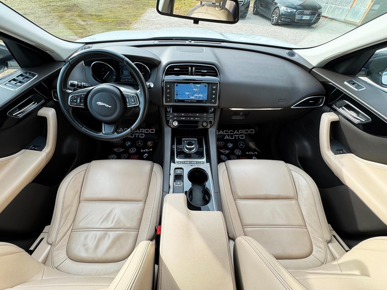 Jaguar F-Pace 2.0 Prestige AWD 180cv