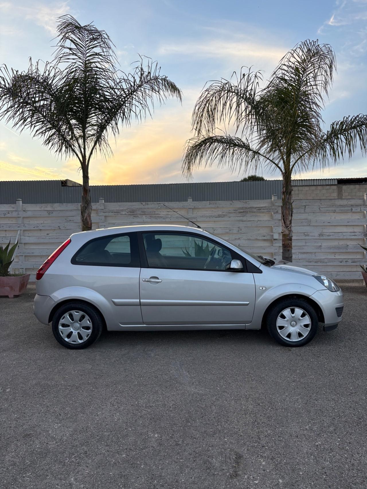 Ford Fiesta 1.4 TDCi 3p. In pronta consegna