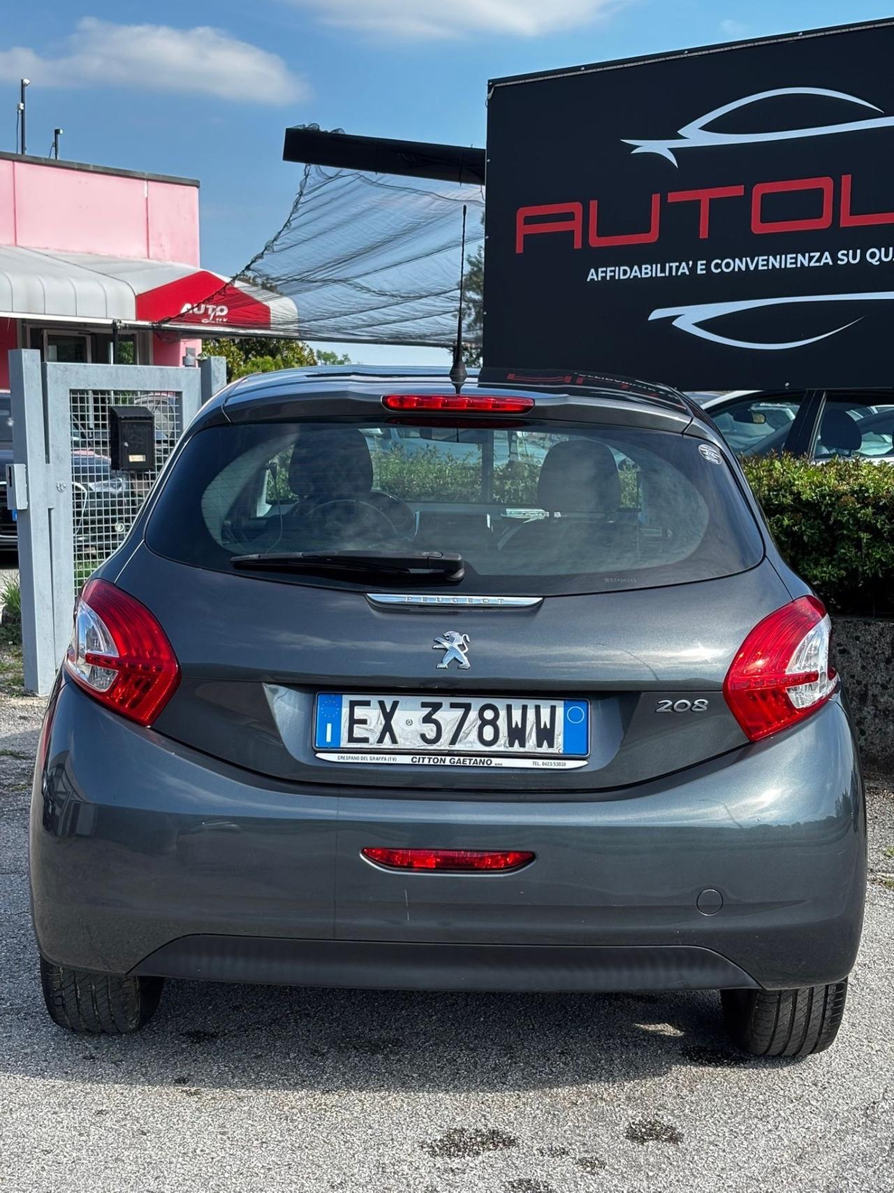 Peugeot 208 1.4 HDi 68 CV 5 porte OK NEO PATENTATI