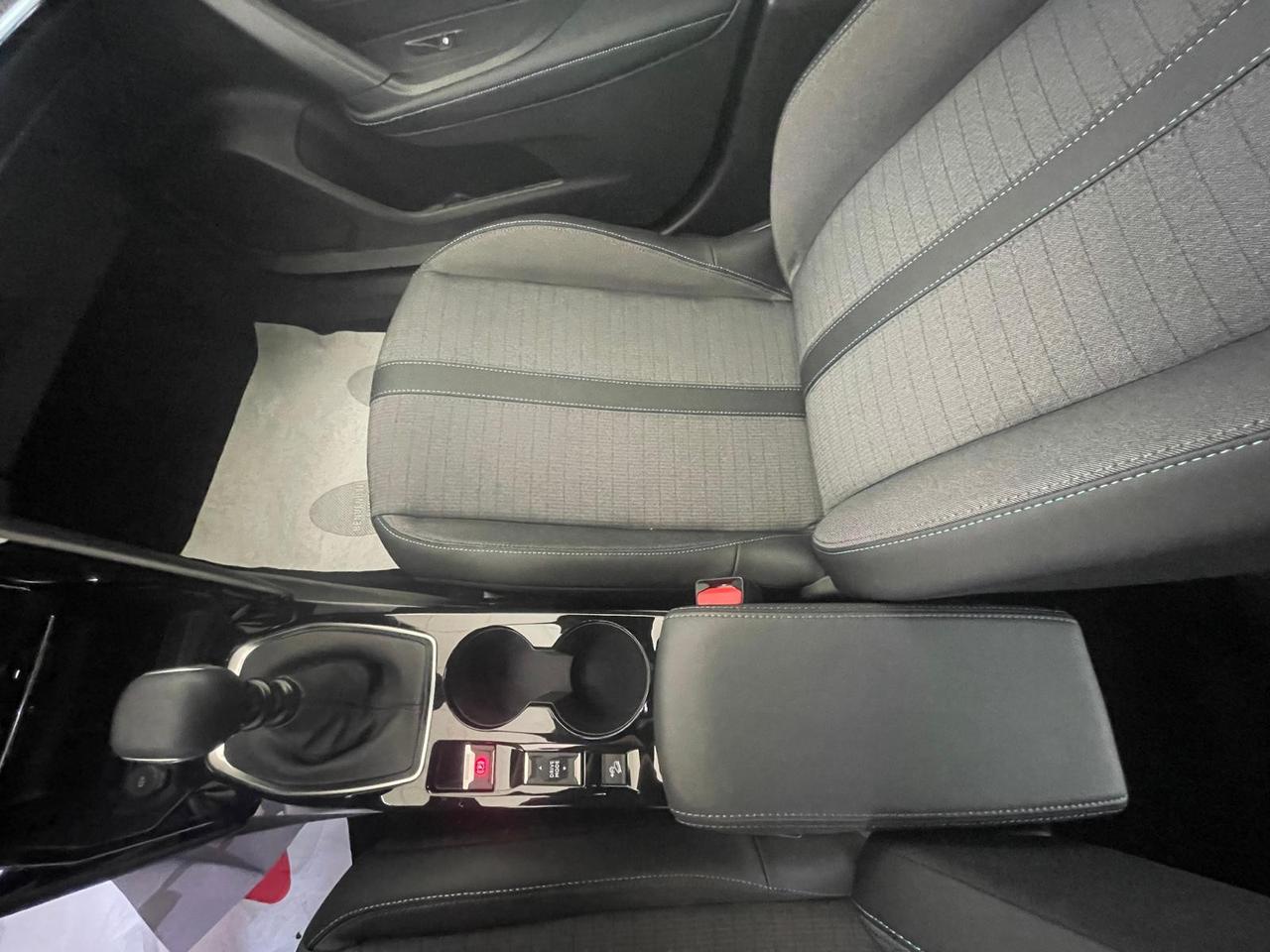 PEUGEOT 2008 PureTech 100 S&S ALLURE PACK