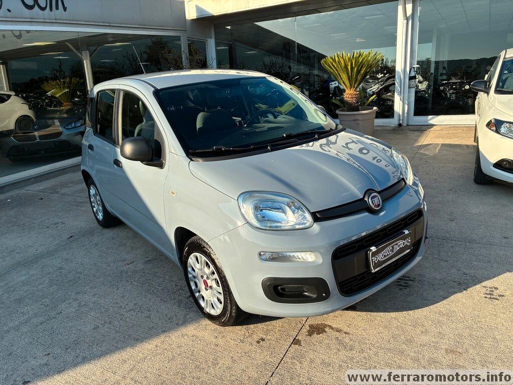 Fiat Panda 1.2 Lounge a 89 euro al mese senza anticipo e con prima rata a 60 gg con finanziamento by light