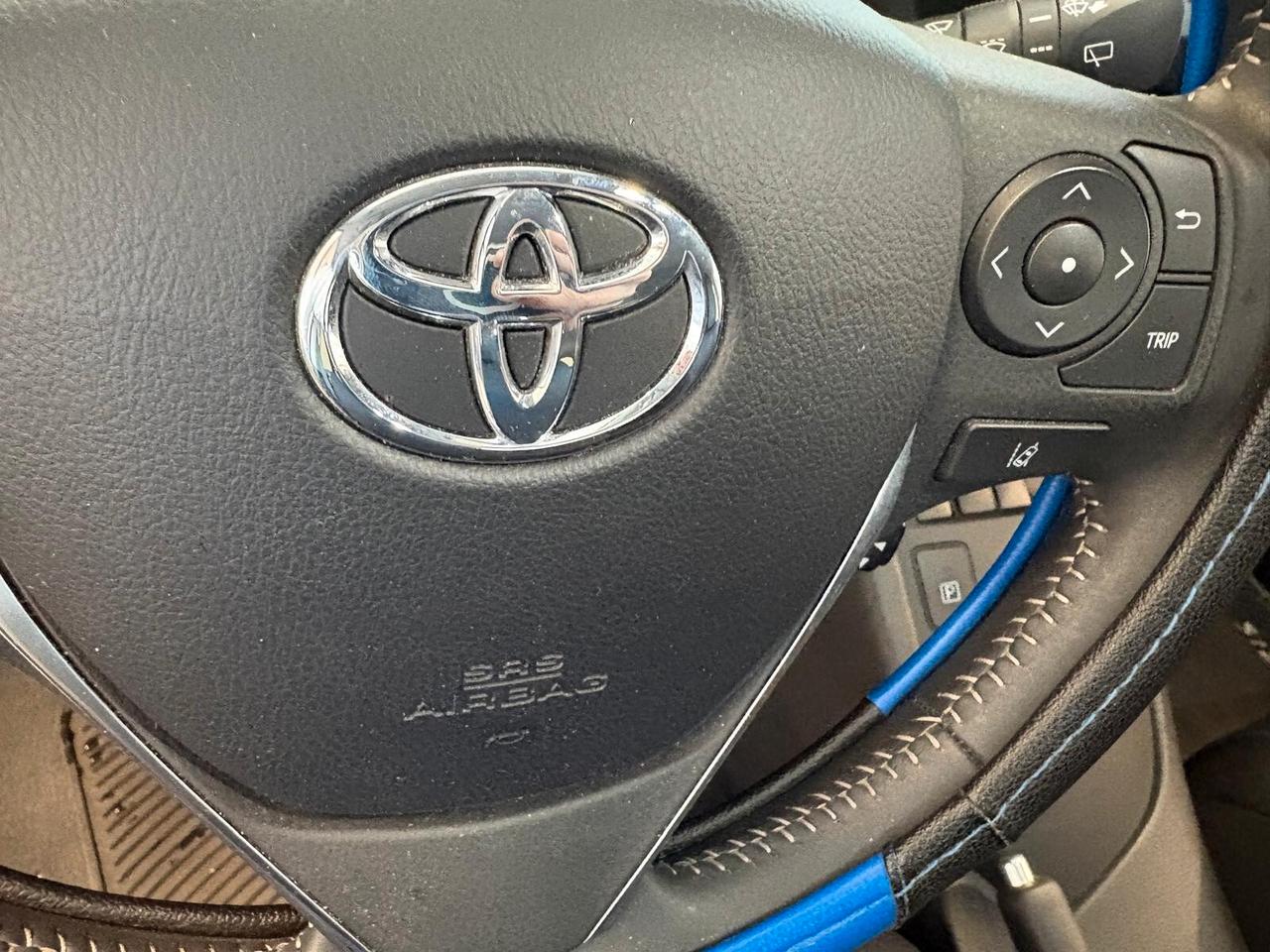 Toyota Auris Touring Sports BLACK EDITION 1.8 Hybrid 58000 km