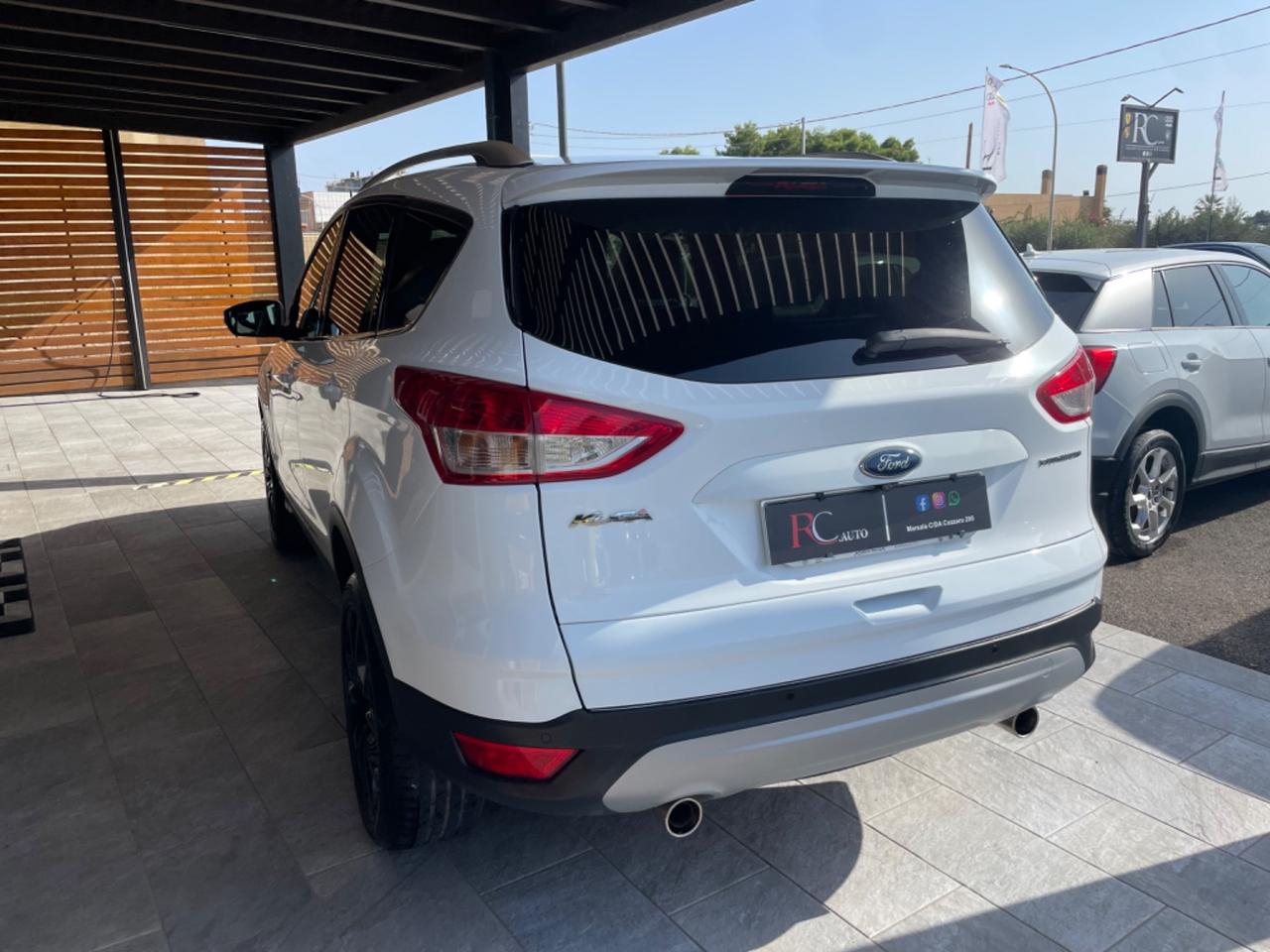 Ford Kuga 2.0 TDCI 150 CV S&S 4WD Titanium