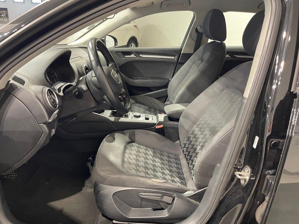 Audi A3 Sportback 1.6 tdi Ambition 110cv E6