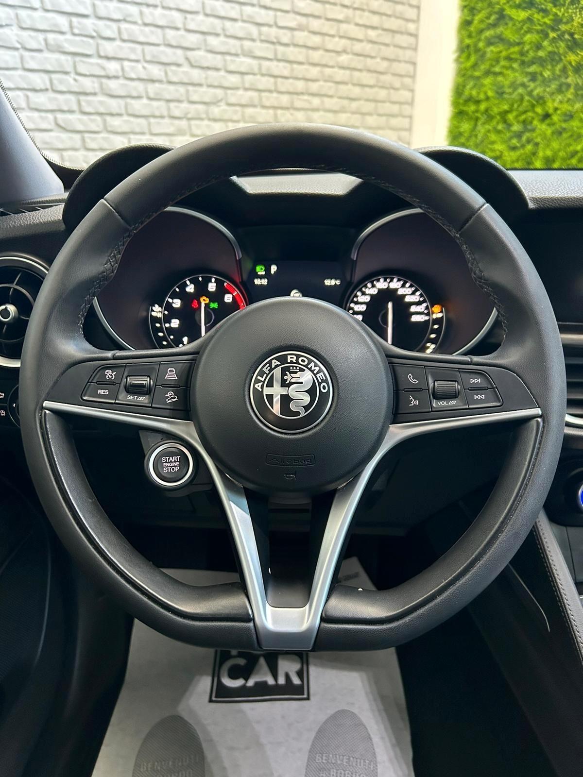 Alfa Romeo Stelvio 2.2 Turbodiesel 210 CV AT8 Q4 Veloce
