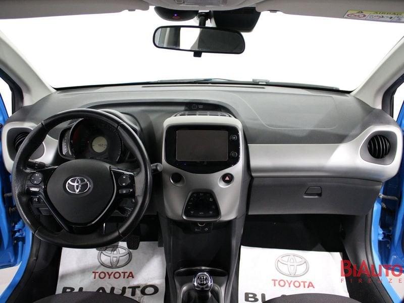 Toyota Aygo Aygo 1.0 VVT-i 69 CV 5 porte x-play TSS