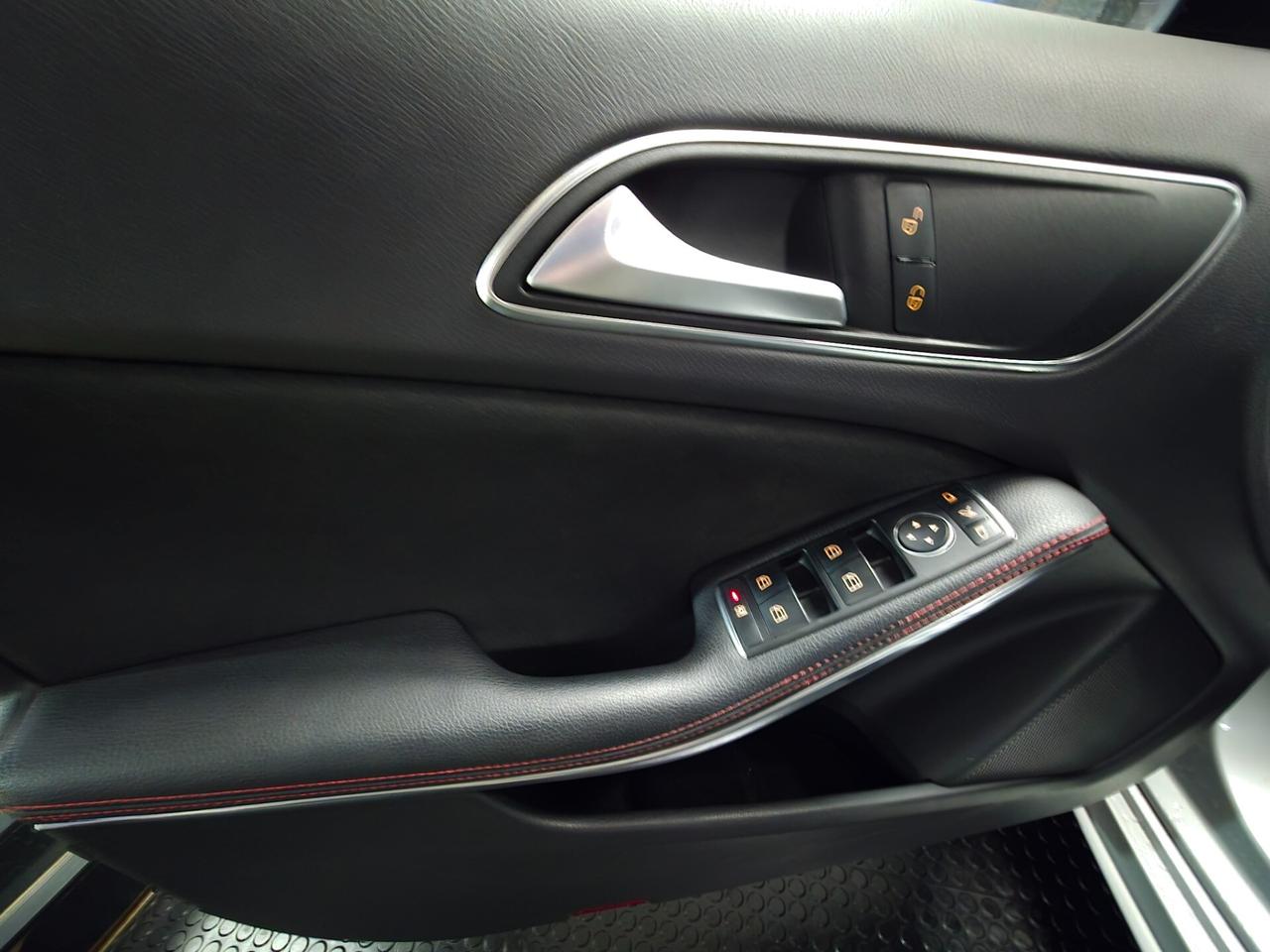 Mercedes-Benz Classe A 180d Automatic Premium 2016 UNICOPRIETARIO