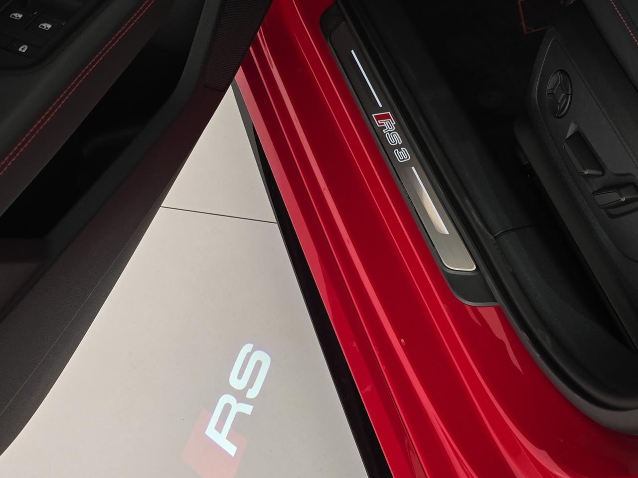 Audi RS3 sportback 2.5 tfsi quattro s-tronic