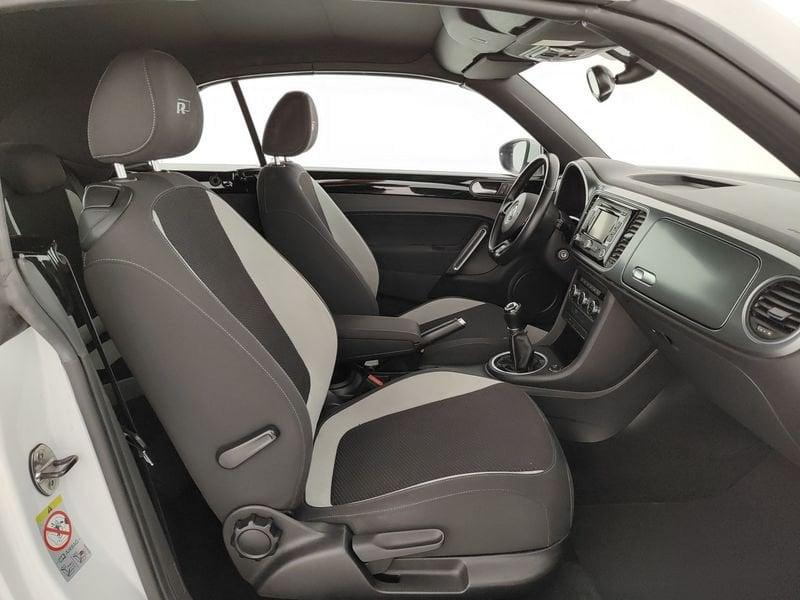Volkswagen Maggiolino Maggiolino Cabrio 2.0 TDI Sport