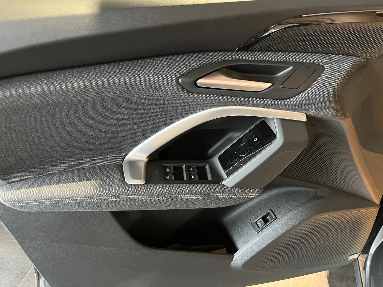 Audi Q5 SPB TDi 150 kW mHEV+ S tronic quattro line edition