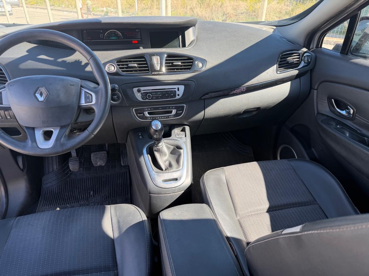 Renault Scenic Scénic XMod 1.5 dCi 110CV EDC Live