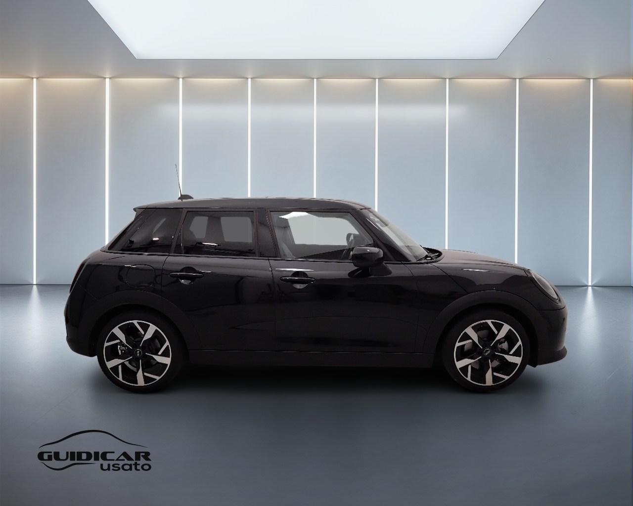 MINI Mini Cooper F65 5p - Mini Cooper 5p 1.5 C Favoured auto
