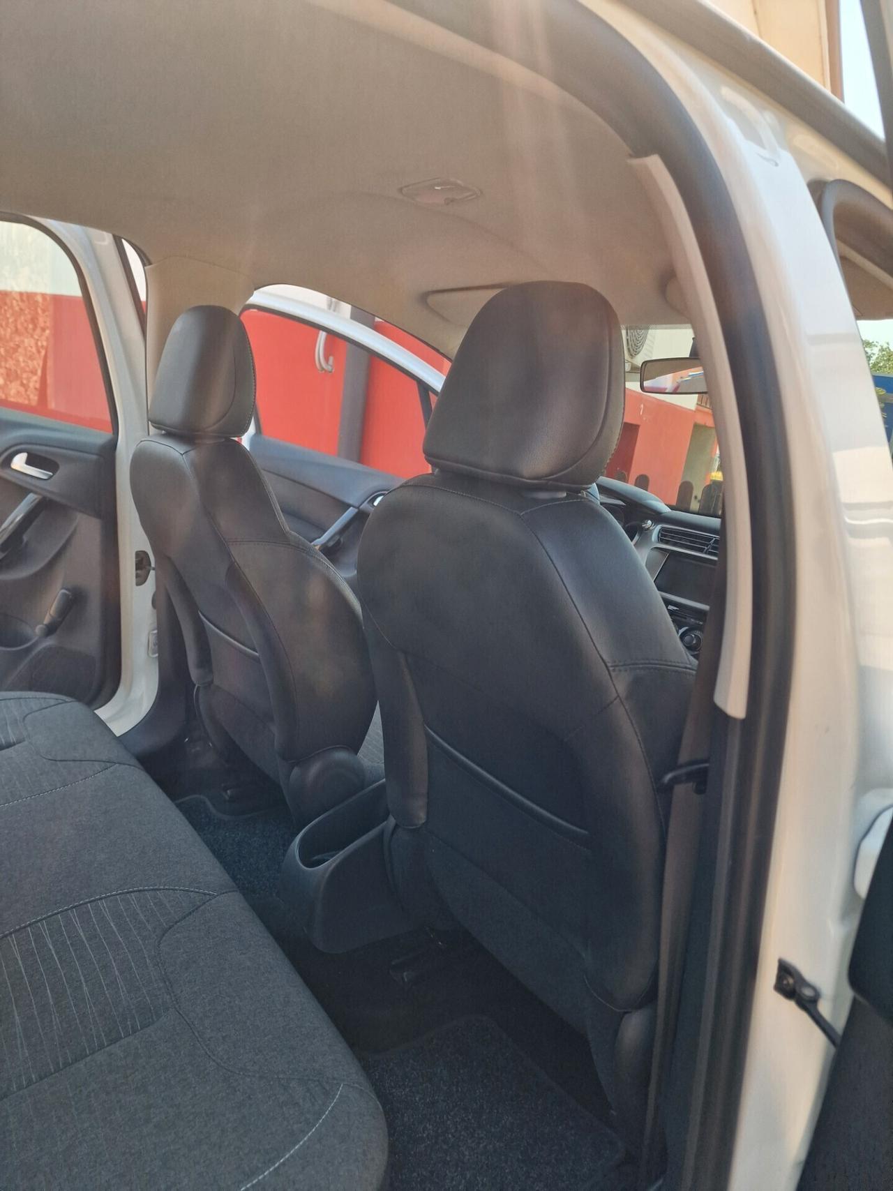 Citroen C3 PureTech 82 Feel Edition distb ok!!