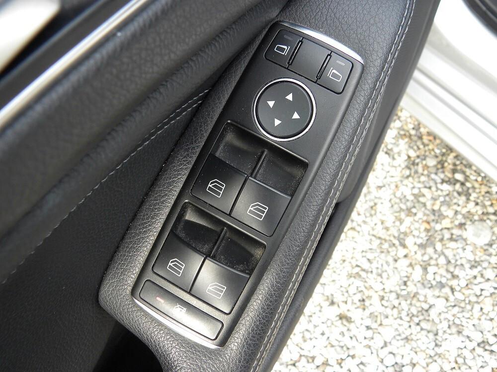Mercedes-benz A 180 CDI SPORT PELLE, CLIMA, CERCHI, NAVI, CRUISE, MULTIFUNZIONE APPLE CAR PLAY PDC