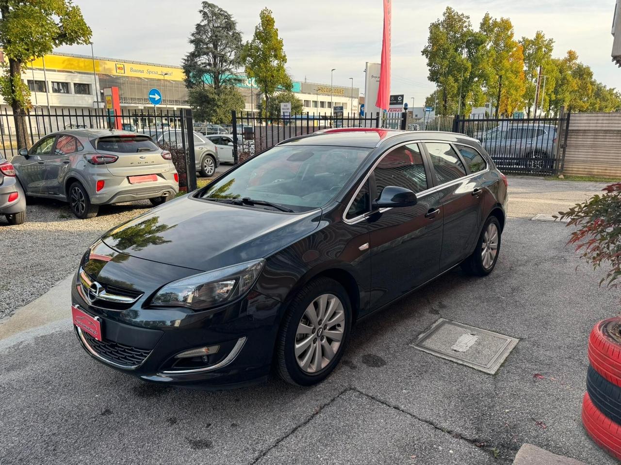 Opel Astra 1.7 CDTI 110CV Sports Tourer Cosmo
