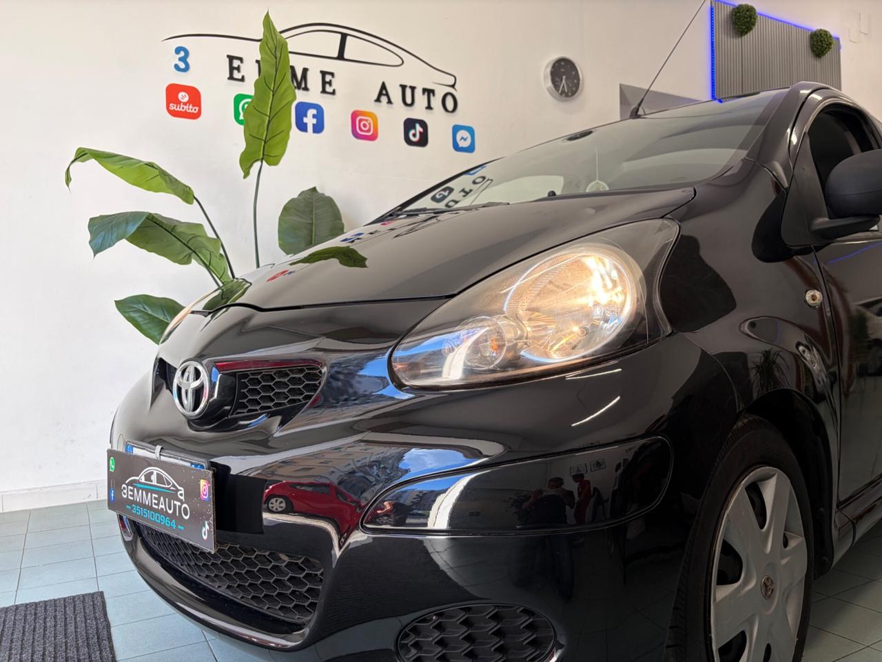 Toyota Aygo 1.0 75.000KM 12 MESI DI GARANZIA