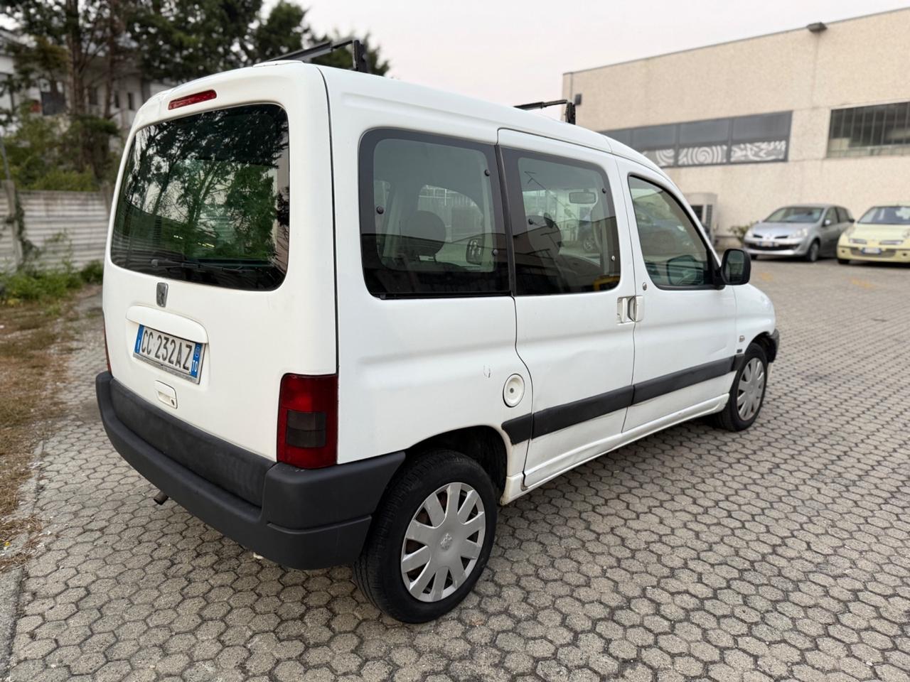 Peugeot Ranch 1.9 diesel 4p. XR