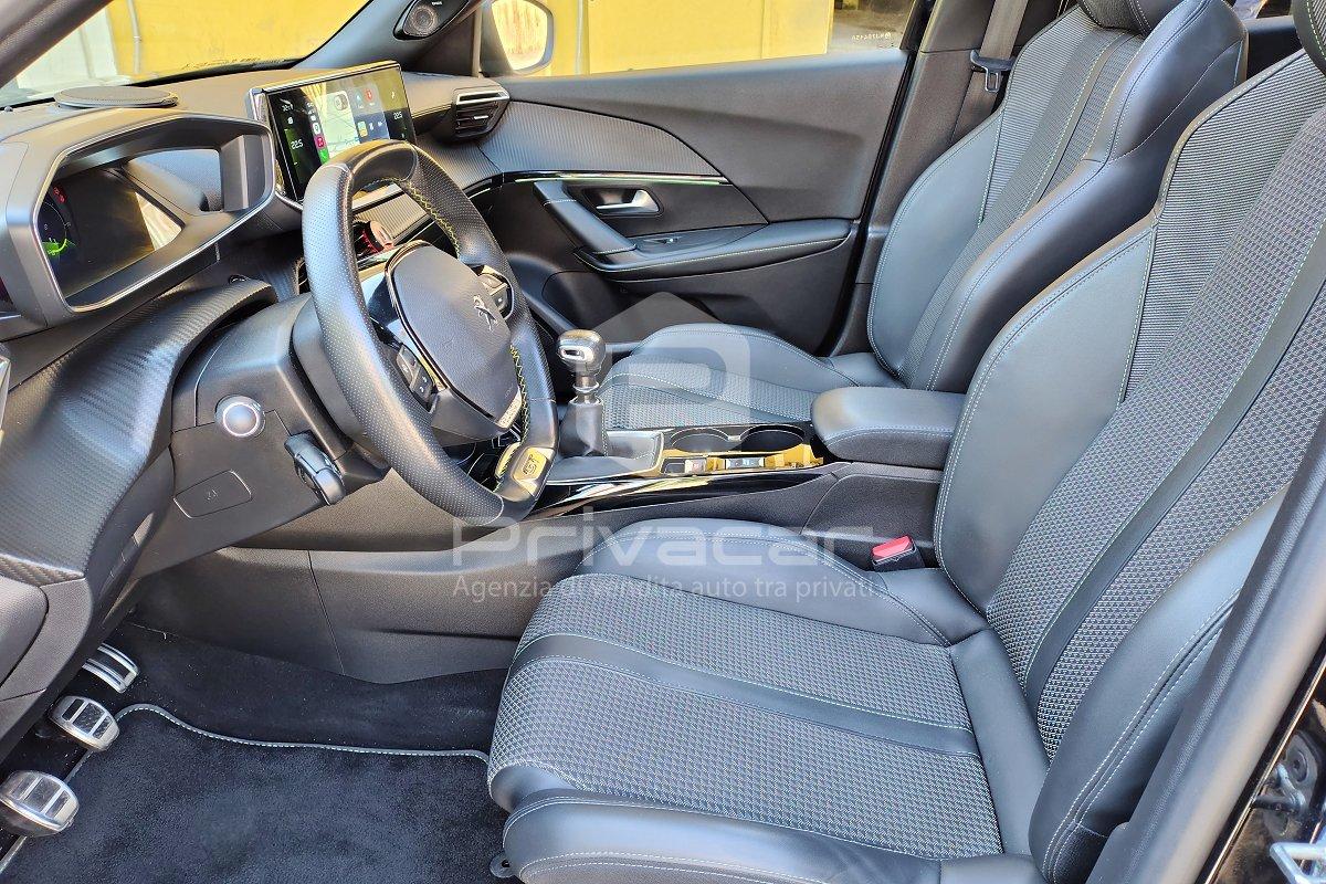 PEUGEOT 2008 BlueHDi 110 S&S GT