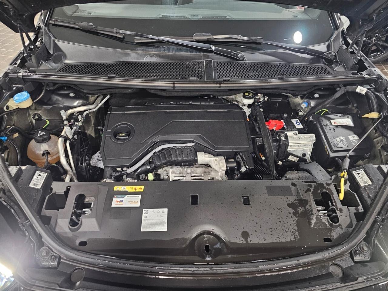 Nuova PEUGEOT 3008 GT - Hybrid 145CV E-DCS6 Grigio Titanio