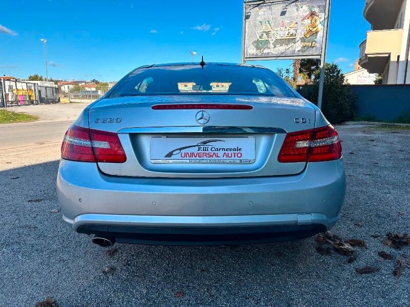MERCEDES Classe E Cpé (C207) E 220 CDI Coupé ...